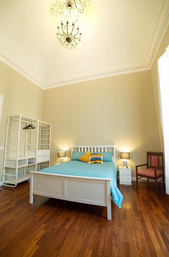B&B Le 4 Leggende Catánia Buitenkant foto